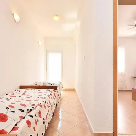 Holiday home House House Roko