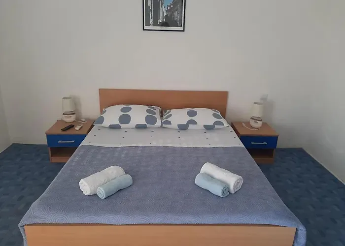 Ferienhaus House House Roko *